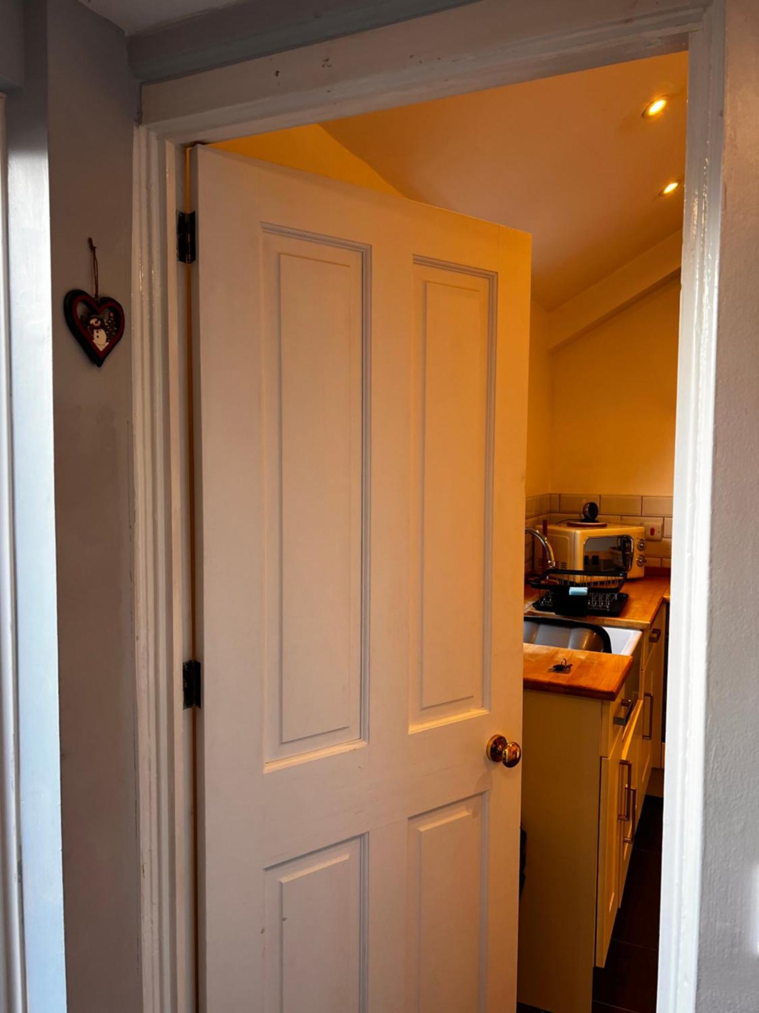 Appartamento Cartref - Fully Equipped And Stunning Town Flat Shrewsbury Esterno foto