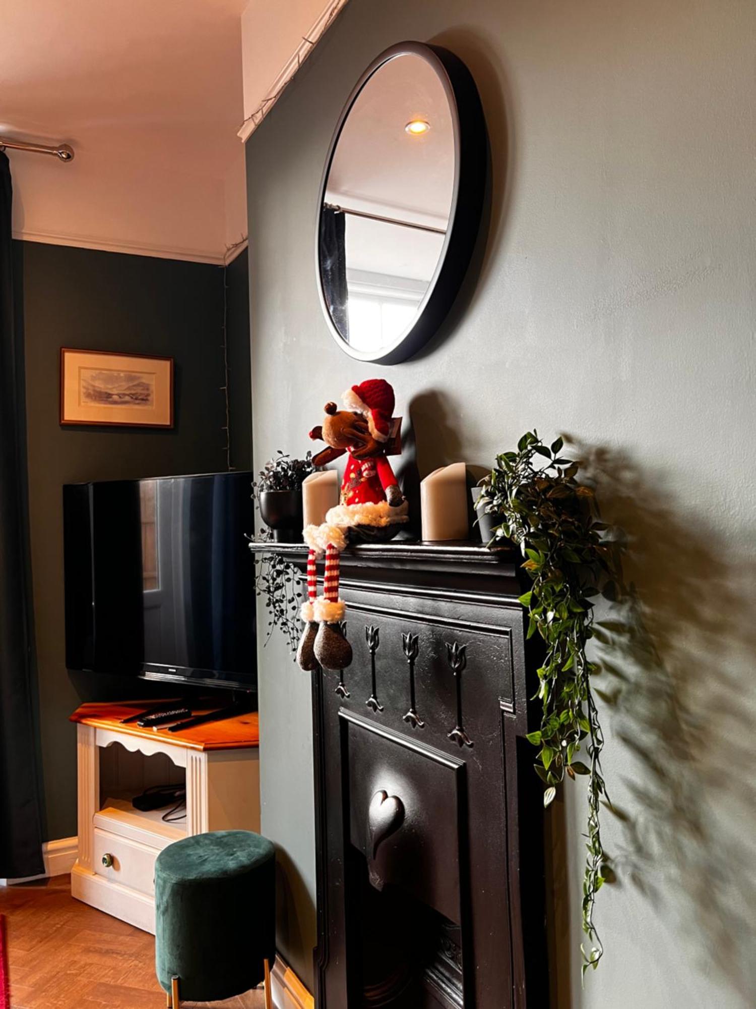 Appartamento Cartref - Fully Equipped And Stunning Town Flat Shrewsbury Esterno foto