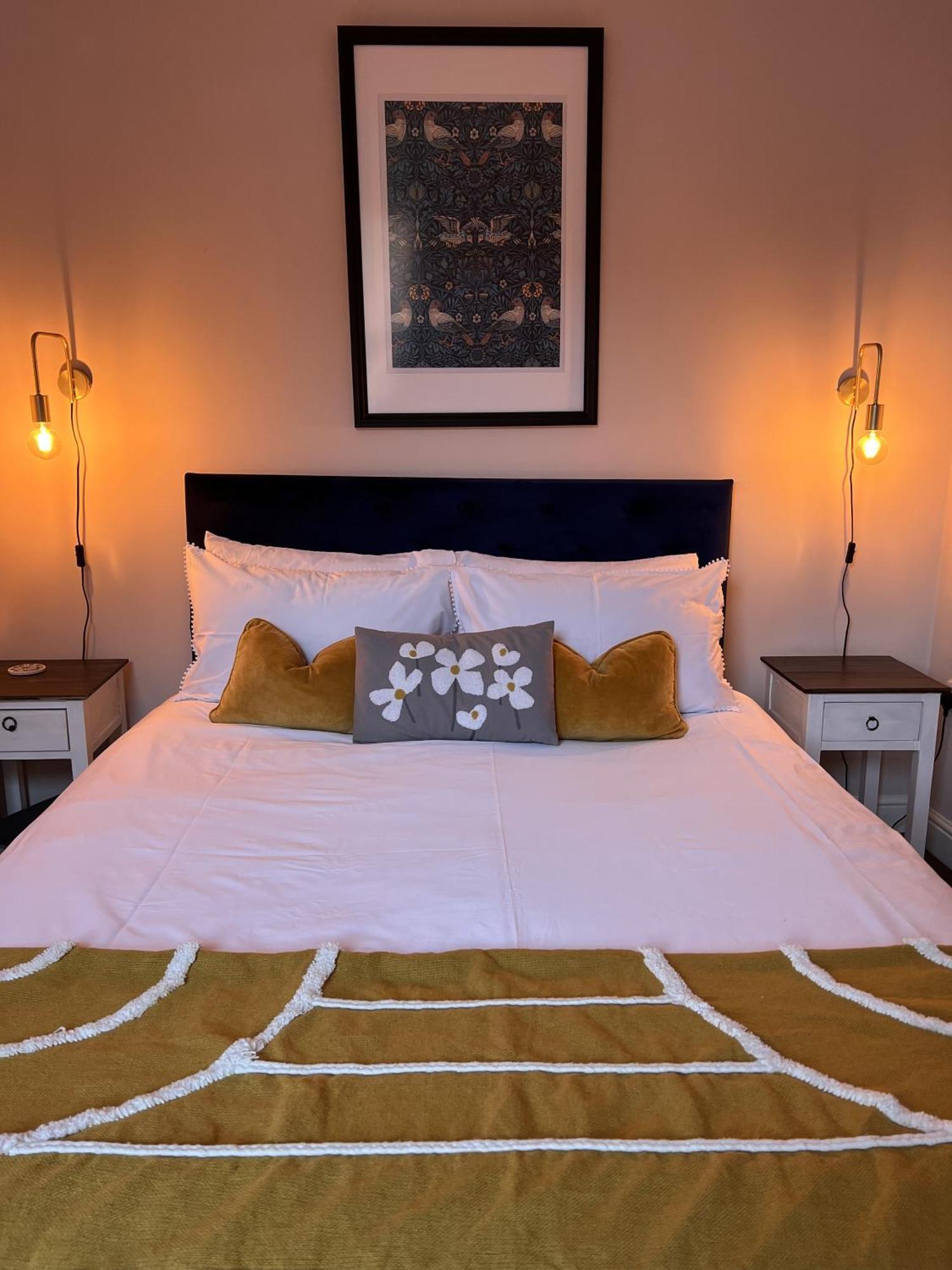 Appartamento Cartref - Fully Equipped And Stunning Town Flat Shrewsbury Esterno foto